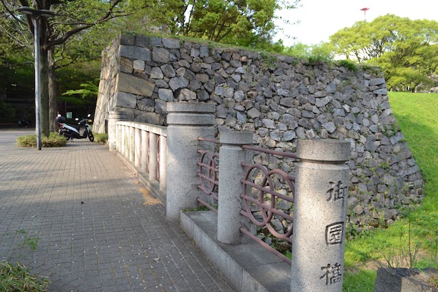 名古屋城外堀に架かる御園橋
